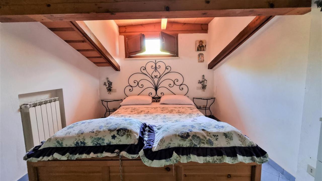 Villa Cecilia Sul Lago Fronte Mare Sperlonga Luaran gambar