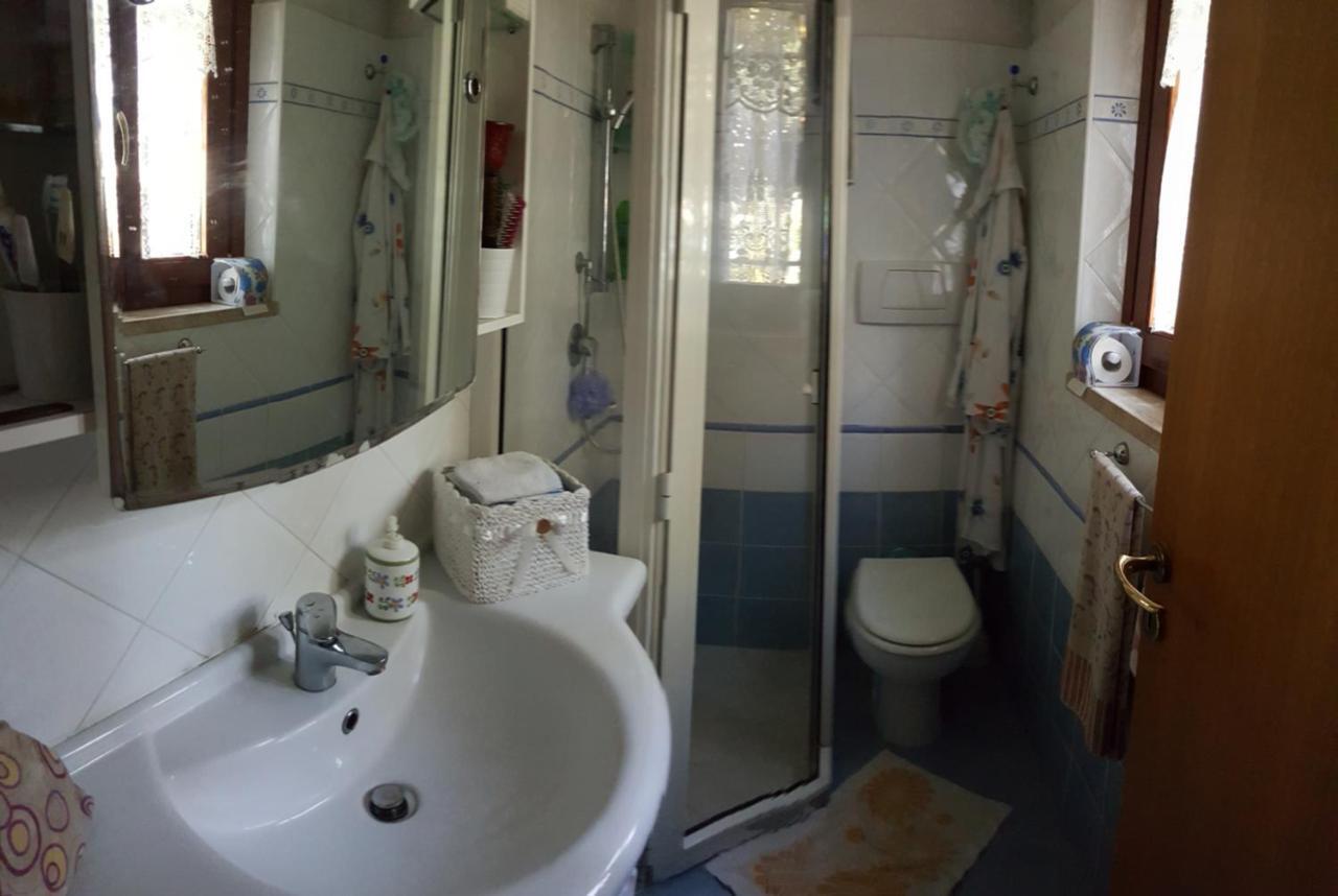 Villa Cecilia Sul Lago Fronte Mare Sperlonga Luaran gambar
